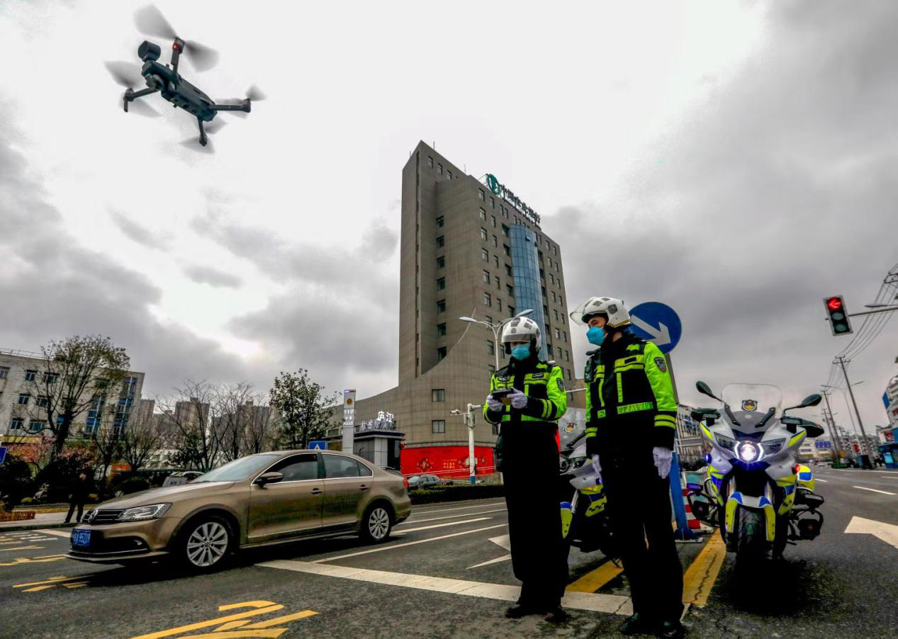 警用工业无人机有哪些应用场景?(图1) 警用工业无人机有哪些应用场景?(图1)